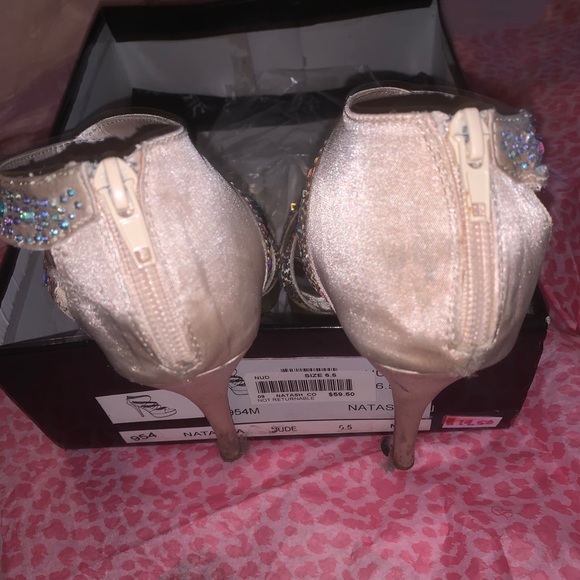 Cream nude bejewled heels - Picture 6 of 7